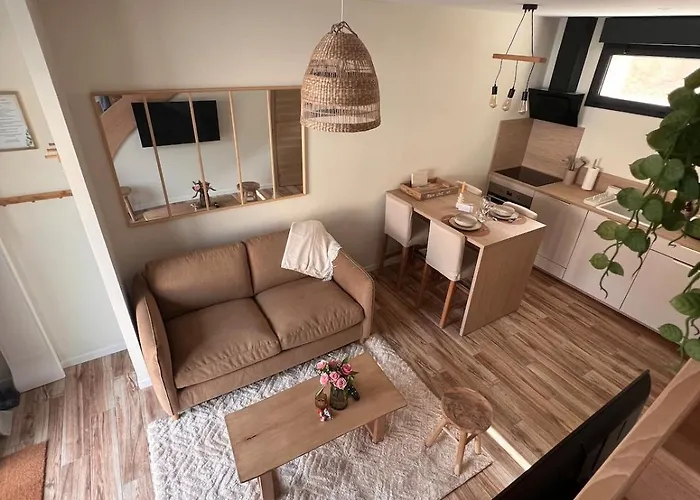 De Charme En Pierre Holiday home *